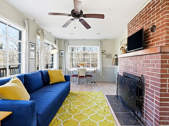 12th image of this home