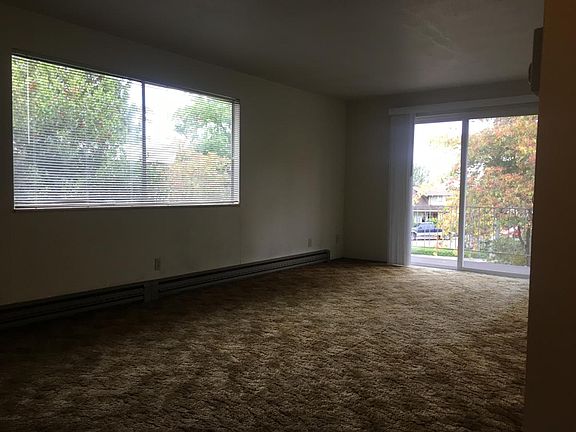 3rd image of 1124 Market St APT 4