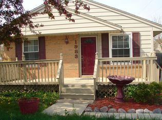 1983 Roselawn Dr, Toledo, OH 43611