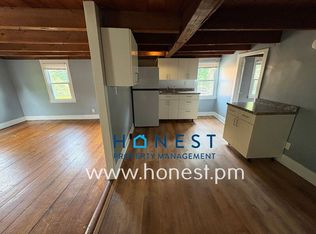 8 Green St #3, Topsham, ME 04086