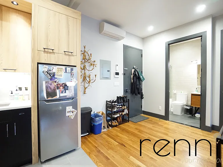 396 S 5th St #4F — Photo 12