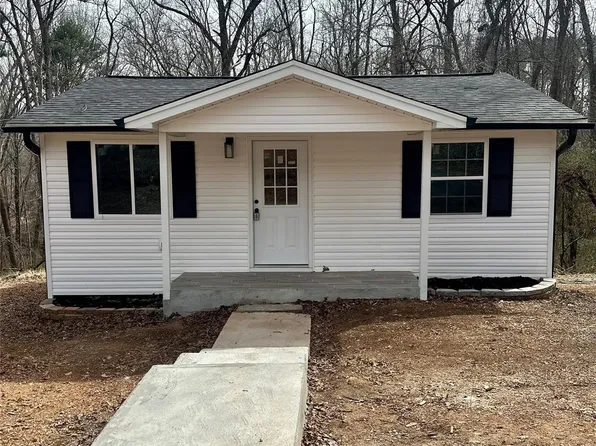 4367 Rhoney School Rd, Hickory, NC 28602