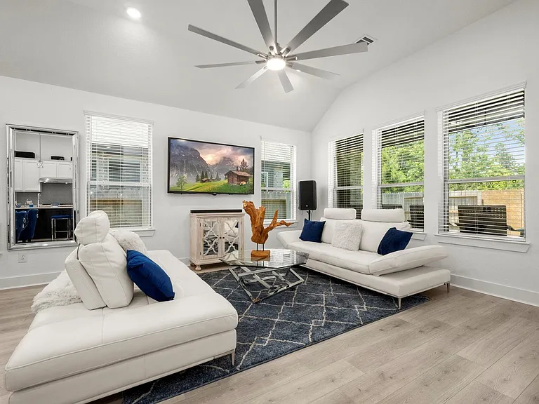 13035 Wandering Ridge Ln — Photo 6