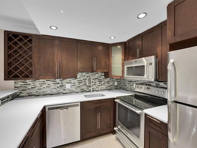 101 E Mcnab Road #411, Pompano Beach, FL, 33060