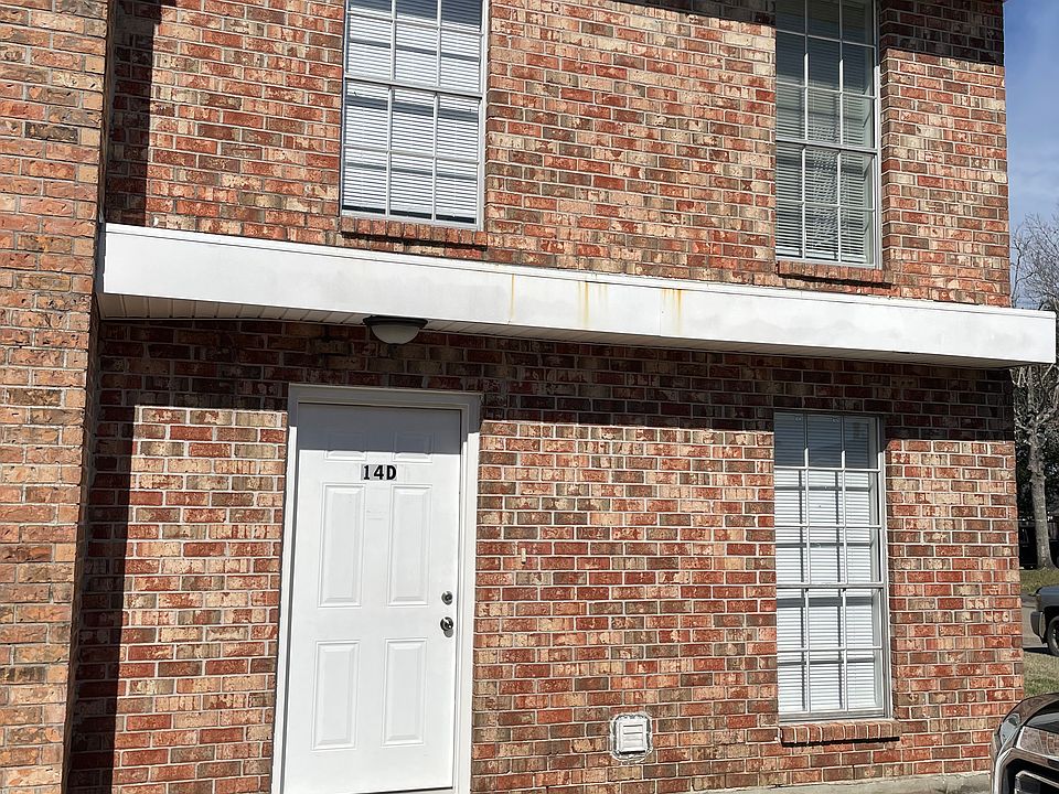 1st image of 14 Houmas Pl
