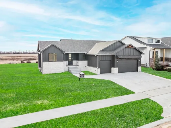 1149 W Shellbark St, Goddard, KS 67052