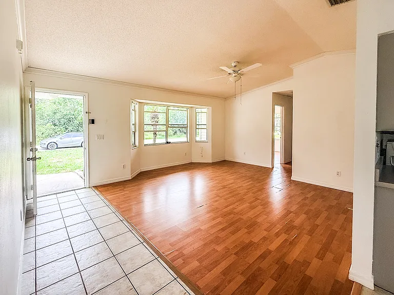 3403 Duar Ter — Photo 7