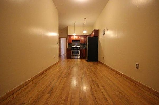 1st image of 304 Stanhope St #1BB