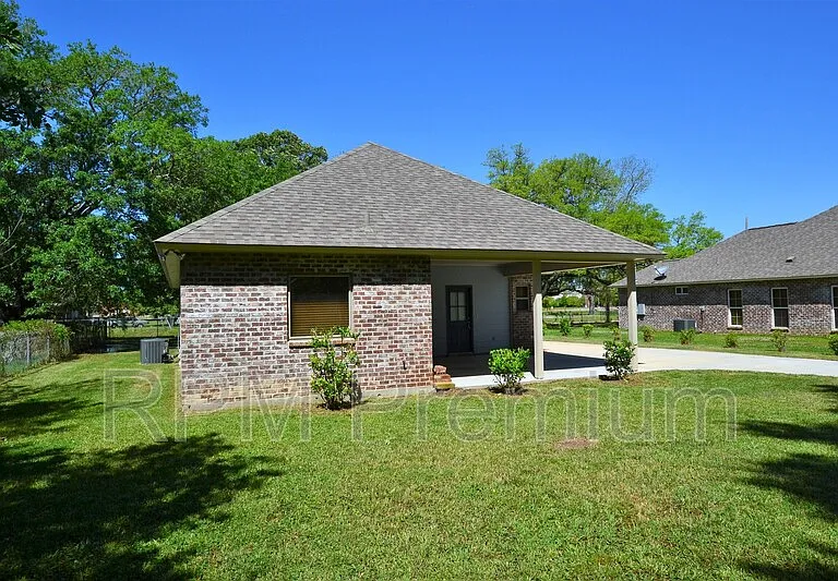 4836 Rollins Rd — Photo 9