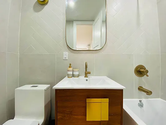 Rented by Doorway NYC, LLC | media 30