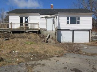 1876 Hudson Rd, Hudson, ME 04449