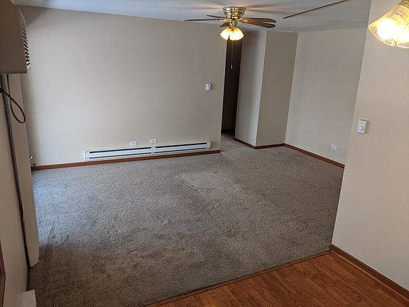 4th image of 11810 S Komensky Ave