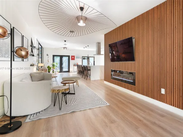 170 NW 92nd St, Miami Shores, FL 33150