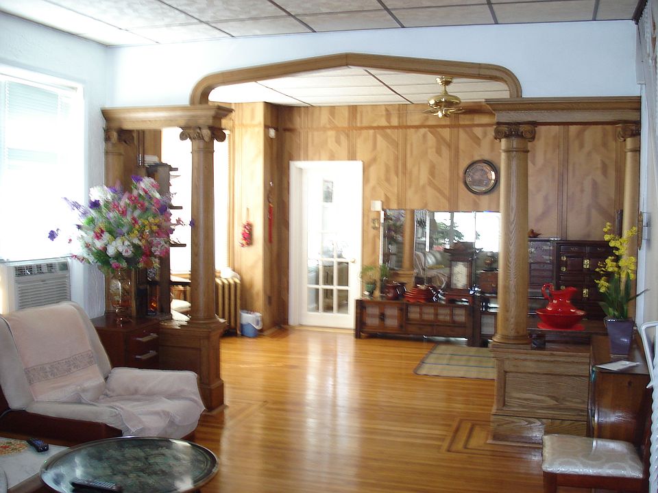 2nd image of 115 W Fisher Ave
