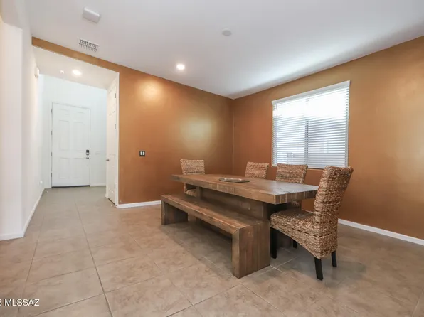 937 W Calle Tronco Seco, Sahuarita, AZ 85629