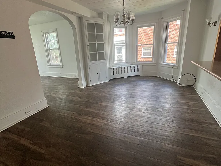 504 W Diamond Ave #2 — Photo 6