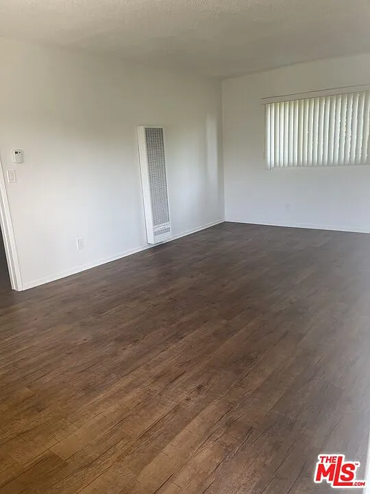1 bed, 1.0 bath, 650 sqft, $1,950 — Photo 2