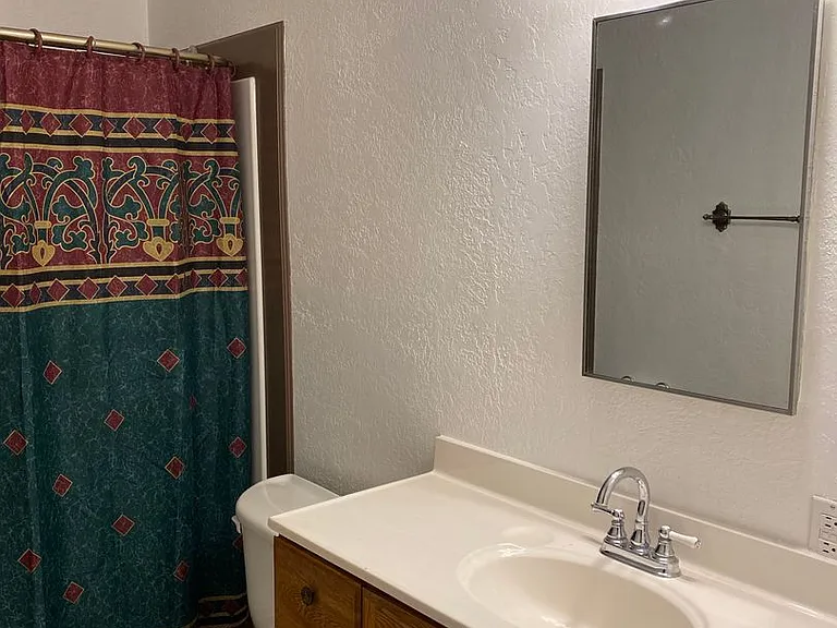 137-Nyssa Duplex — Photo 5