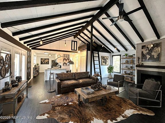 4th image of 3453 PEMBERTON Street