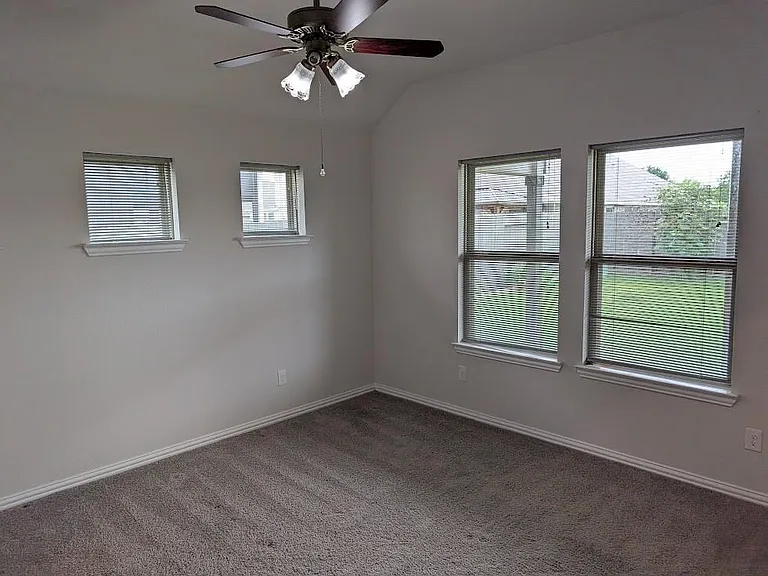 7020 Terra Ln — Photo 14