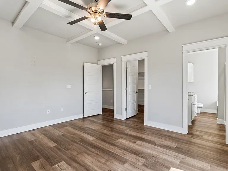 2248 W Moore Ln — Photo 4