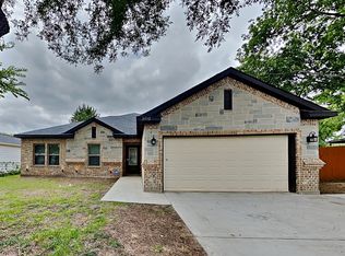 2512 Sharon St, Dallas, TX 75211