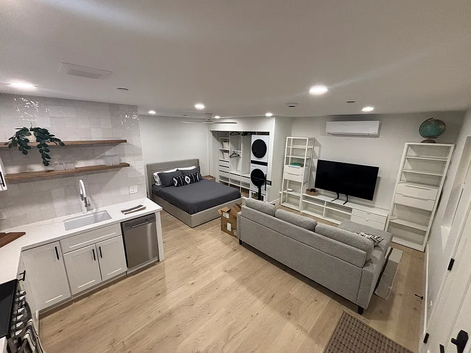 Canyon Acres Dr