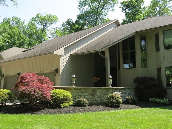 4th image of 10207 Oak Creek Dr