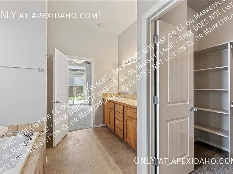 1899 W Apgar Creek Dr — Photo 27