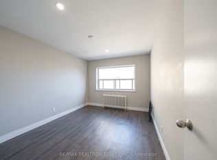 2035 Prospect St E #25, Burlington, ON L7R 1Z2