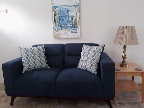 3rd image of 150 Palm Ave