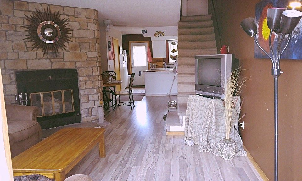 2nd image of 9489 W Ontario Dr