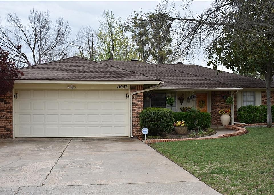 1st image of 11057 Folkstone Dr
