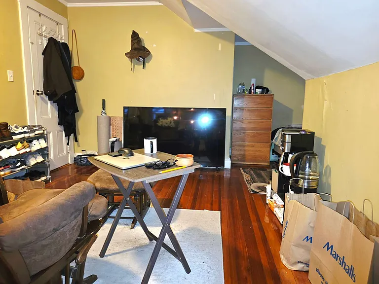 14 Delmore Rd — Photo 7