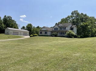 6531 Cameron Rd, Athens, OH 45701