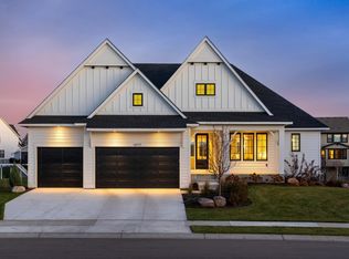 16717 47th Pl N, Plymouth, MN 55446