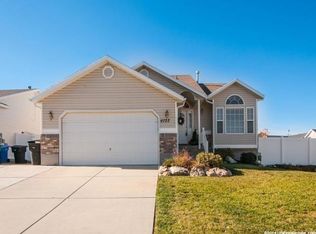 6722 S Adventure Way, West Jordan, UT 84081