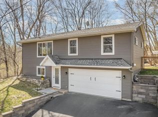 4837 Bedford Rd, Mound, MN 55364