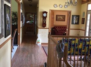 9360 Brinkman Rd, Carlyle, IL 62231