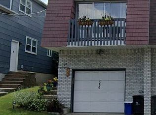 356 Castleton Ave, Staten Island, NY 10301