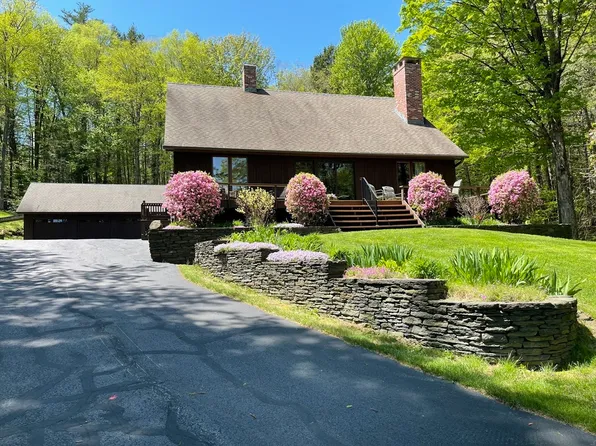 24 Conway Rd, Shelburne Falls, MA 01370