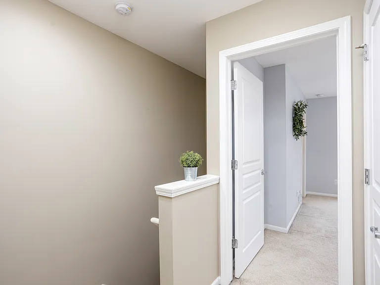 27844 Hopkins Dr — Photo 24