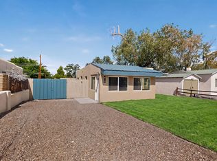 413 Princeton Dr SE, Albuquerque, NM 87106