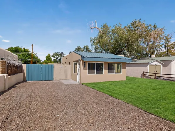 413 Princeton Dr SE, Albuquerque, NM 87106