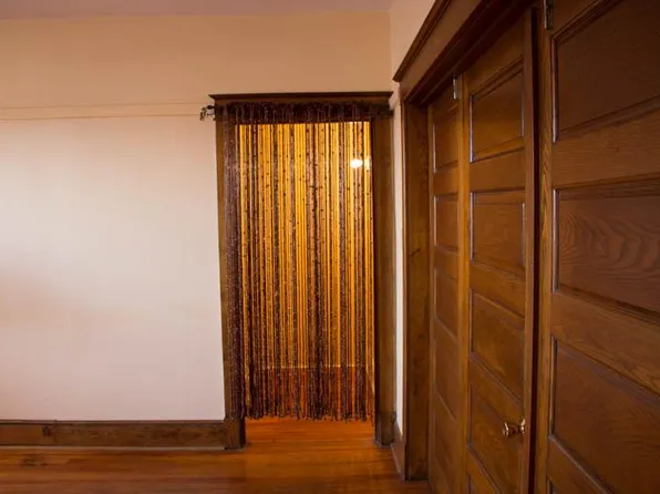 30 York St APT 2, Gettysburg, PA 17325