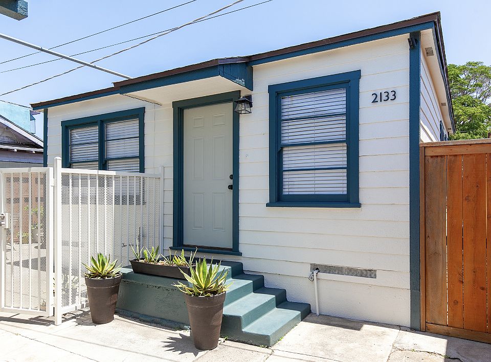 1st image of 2133 31st St