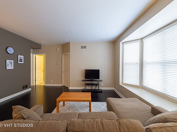 3rd image of 209 Arboretum Dr #178