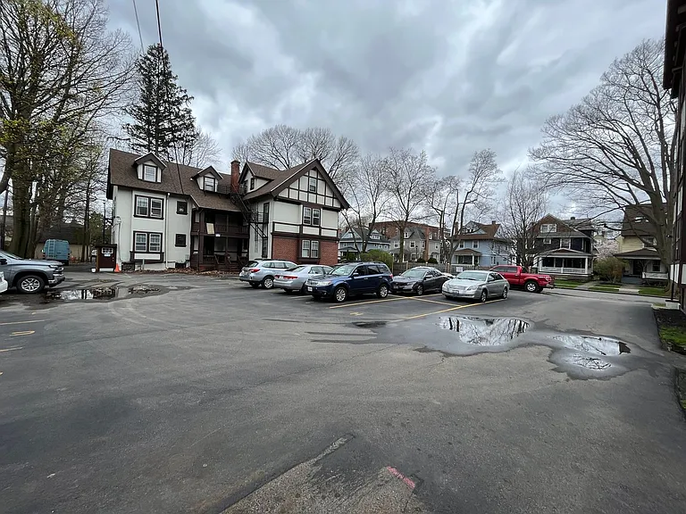 30 Edgerton St — Photo 4
