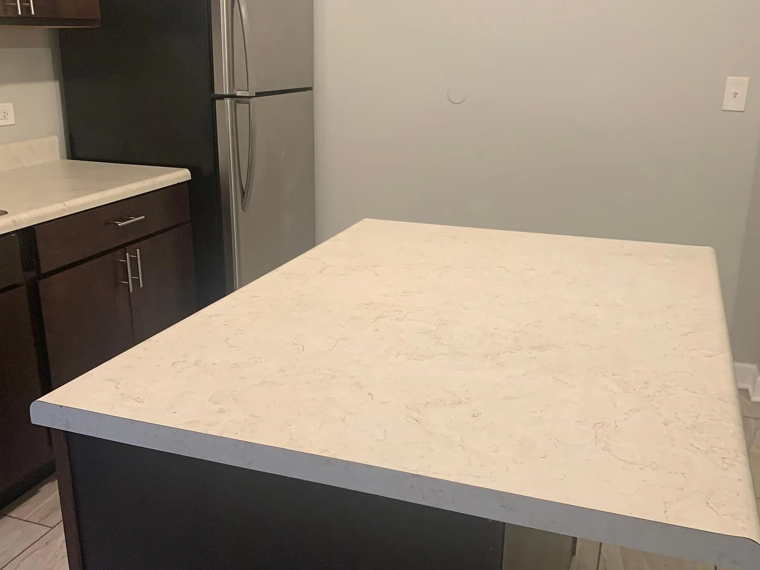 2 bed, 900 sqft, $1,600 — Photo 3