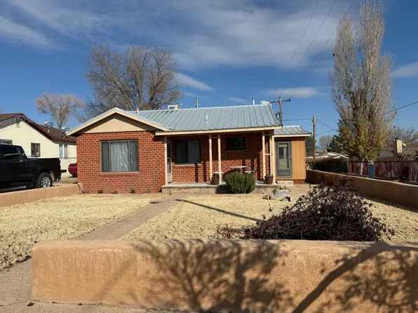 1041 Pecos Ave, Santa Rosa, NM 88435